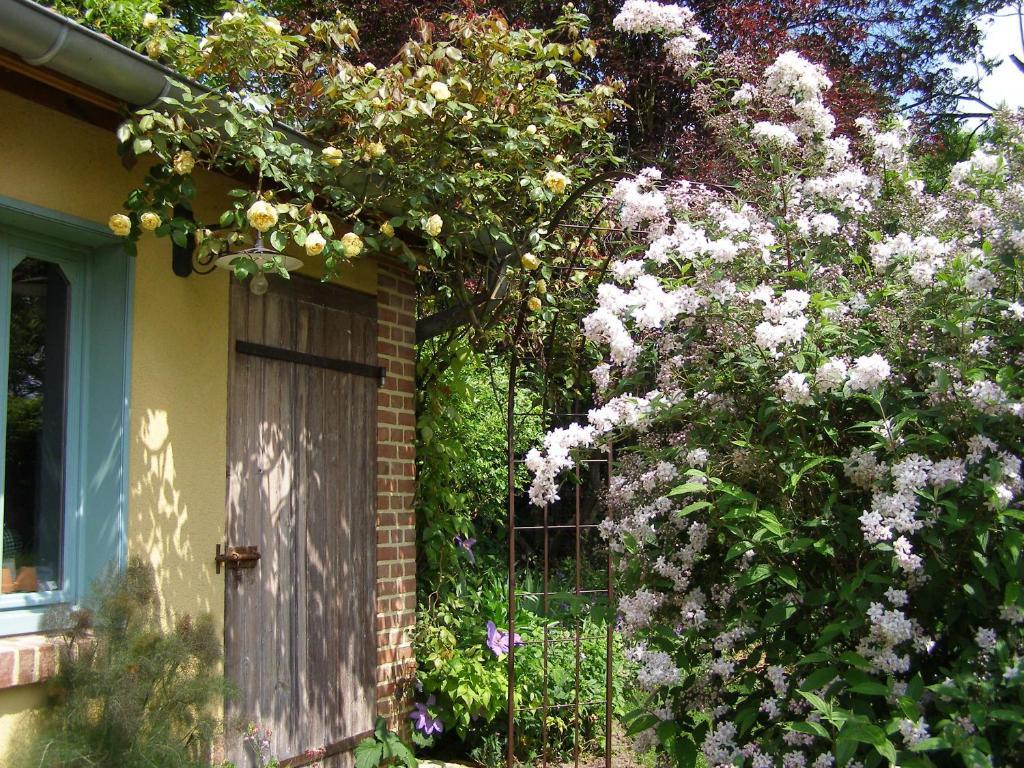 Grange De La Herde Bed & Breakfast Camon  Bagian luar foto
